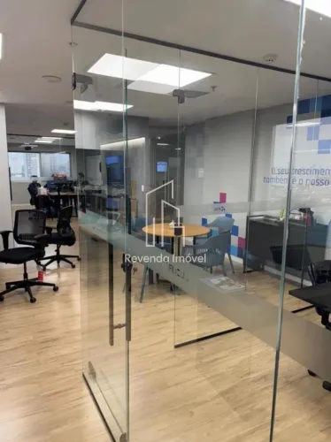 Sala Comercial à Venda no Osasco Prime Center: Modernidade e Sofisticação na Vila Yara, Os