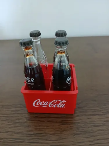 MINI ENGRADADO DE COCA COLA C 4 GARRAFINHAS DE VIDRO 