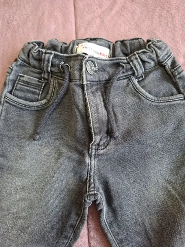 Calca jeans preta tamanho 3