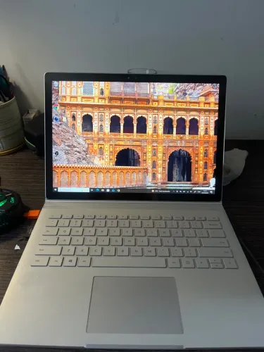Excelente Windows Surface book 2