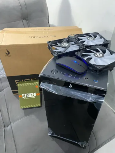 Gabinete, ventoinha e mause