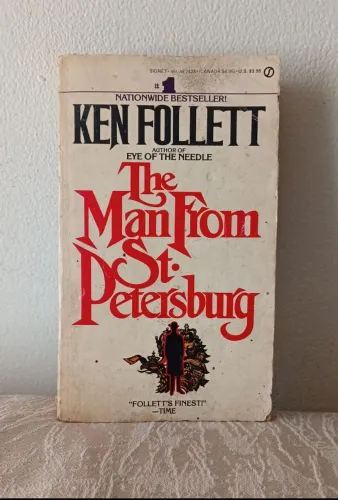 Livro em inglês - The Man From St. Petersburg