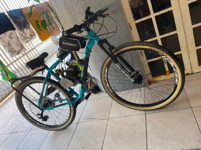 Motorizada,vendo ou troco