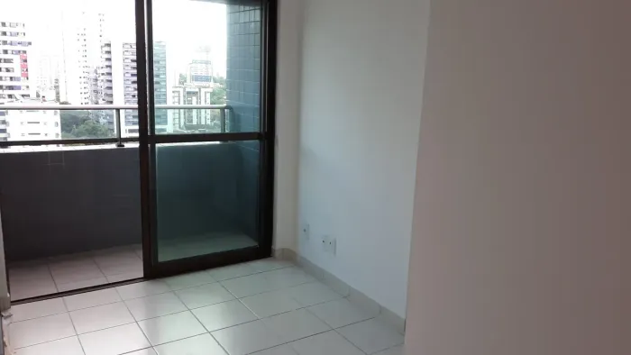 Apartamento  na Torre: 46m2, 2Qts, 1Ste, Piscina, Sauna, Churrasq,Fitness, Nascente, Varan