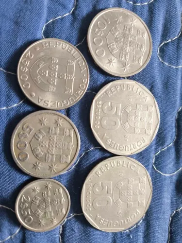 Moedas antigas 