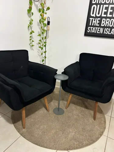 Par de Poltronas Decorativas