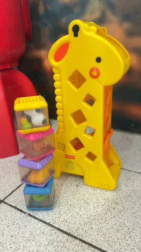 Girafa Fisher price