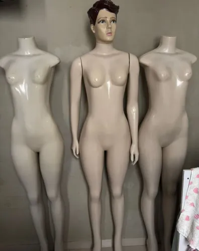 MANEQUIM