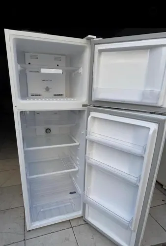 DOAÇÃO DE GELADEIRA NOVINHA