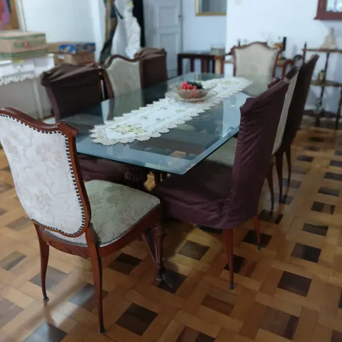 Mesa Vidro 2m + 8 Cadeiras + Buffet 2,9m com Espelho e Bronze