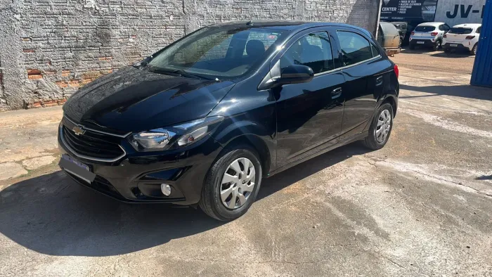 Chevrolet Onix Hatch LT 1.0 8V Flex Mec. 4P 2018