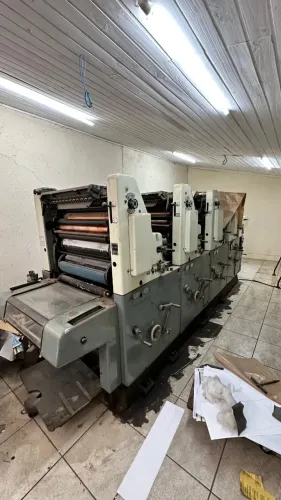 125 Offset Solna 425 - 4 Cores 46 x 64cm R$ 10.000,00 WhatsApp + * https://wa.m