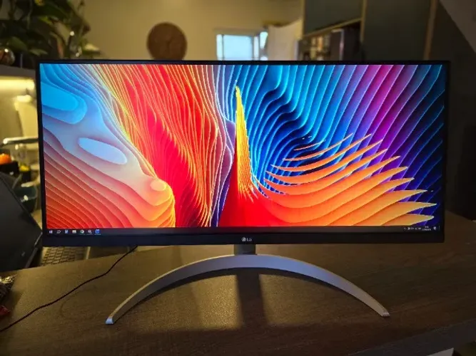 Monitor LG Ultrawide IPS Full HD 29 polegadas 26WQ500