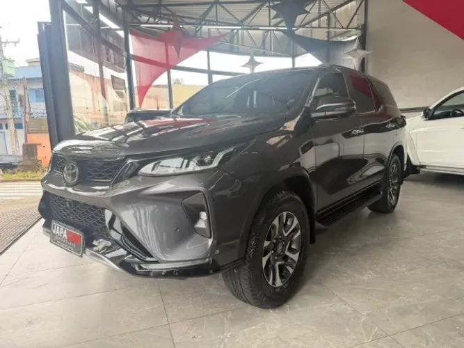 Toyota Hilux SW4 Diamond 2.8 TB 4X4 Die. Aut. 2024