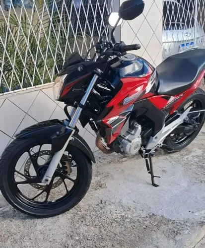 " cb/twister 2019 em otimo estado tudo revisado pronta pra andar!