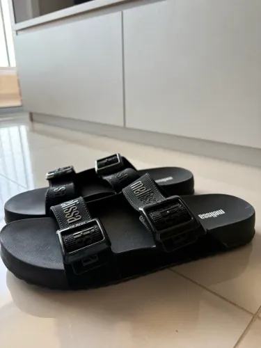 Melissa cozy slide