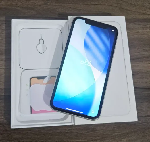 Iphone 11 128gb impecável, zero. Único dono, com nota fiscal. Passo cartão.