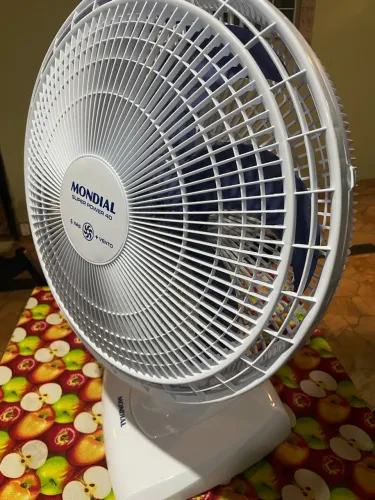 Ventilador Mondial Super Power 40 cm - 6 pás, 127V, semi-novo
