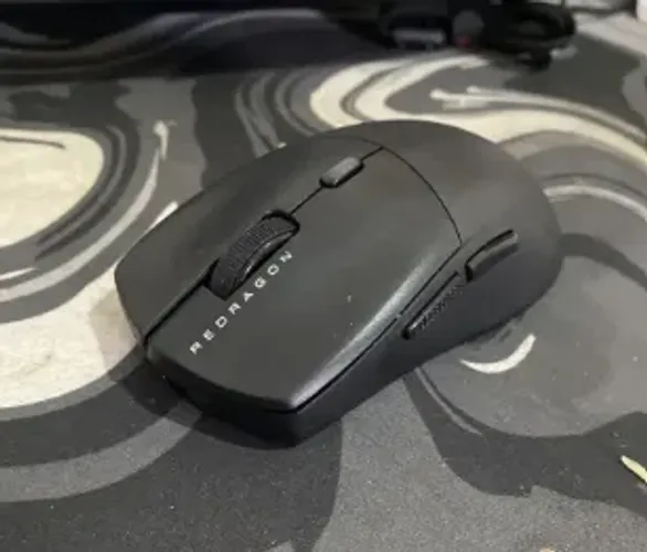 Mouse Gamer Redragon Neva Standard Preto 12000 DPI