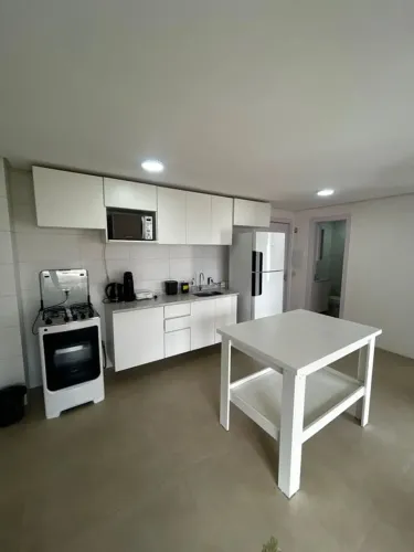 Apartamento com 2 Quarto(s) e 2 banheiro(s) para Alugar, 67 m² por R$ 2777 / Mês