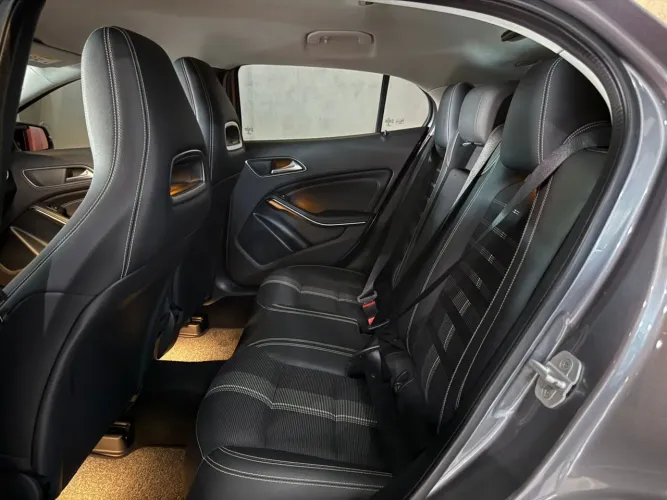 Mercedes-Benz GLA 200 Adv. 1.6/1.6 TB 16V Flex Aut. 2018