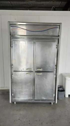 Refrigerador Industrial 4 Portas Inox 220v Gelopar Grep-4p