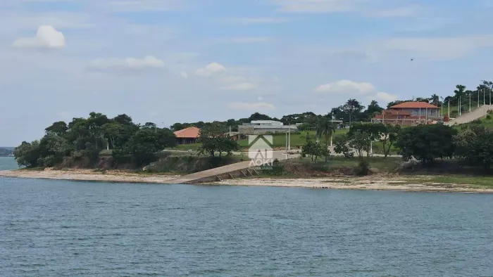 Lote a Venda no Condomínio Portal da Ilha em Mineiros do Tietê- Entrega quitado.