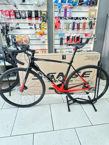 Oggi cadenza 500 carbono 54