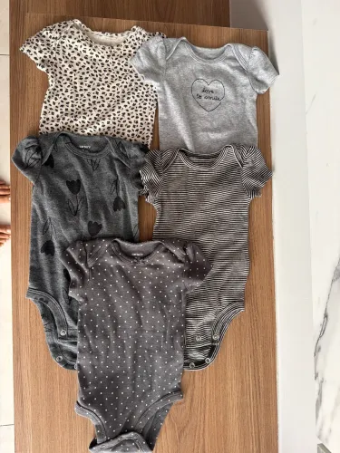 Conjunto 5 bodys Carters 3 meses