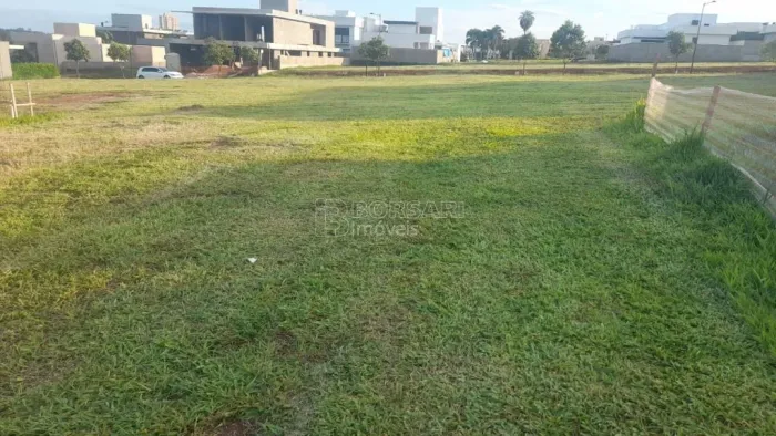 Venda de Terreno / Condomínio na cidade de Araraquara