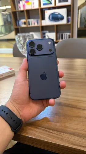 iPhone 17 Pro 256GB - Semi novo - com garantia apple - em até 18x