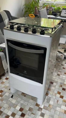 Fogão 4 Bocas Electrolux Branco (Modelo 50SBC) - Pouco Uso