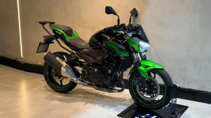 KAWASAKI Z 400