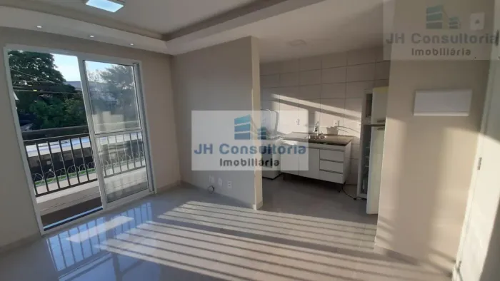 ANIL - ALUGO apto reformado - DEZ jacarepagua - sol manhã - sala 2 qtos cozinha banheiro (
