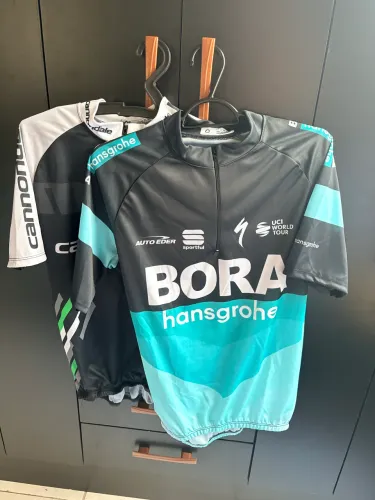 Combo de camisetas de ciclismo novinhas