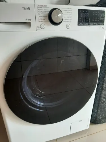 Máquina lava e seca LG