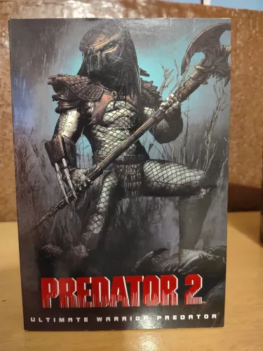 NECA Ultimate Warrior Predator<br>Vendo Warrior Predator, da linha Ultimate
