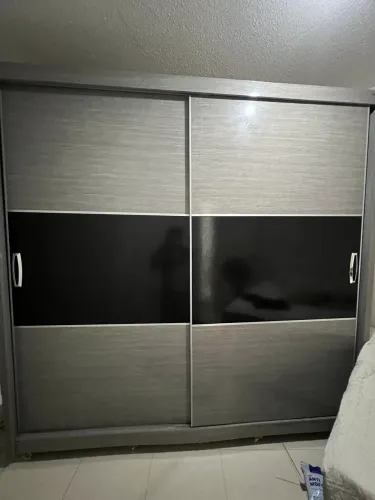 Vendo guarda-roupa