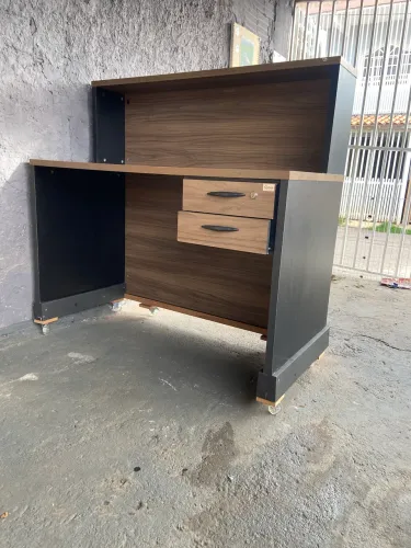 BALCÃO DE RECEPÇÃO / ATENDIMENTO 