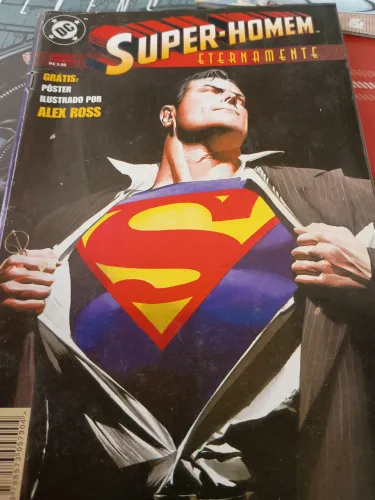 3 edições especiais com pôster DC Superman