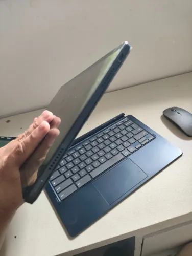 Lenovo Chromebook Os Gen 5 13.3 OLED FHD