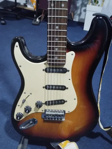 Guitarra Stratocaster Condor Coreana 1997 - canhota