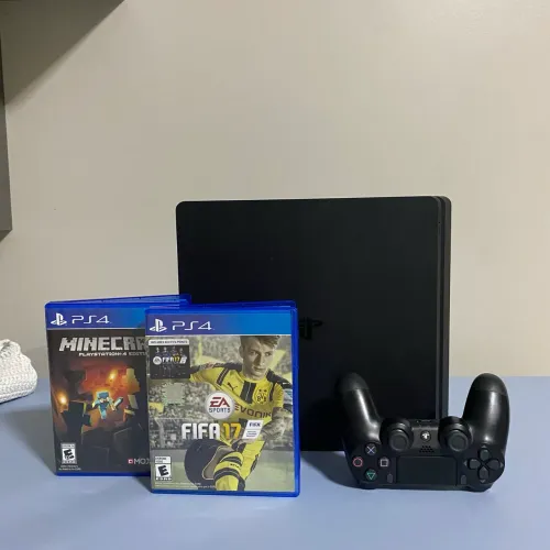 PlayStation 4 / PS4 Slim, aceito cartão!