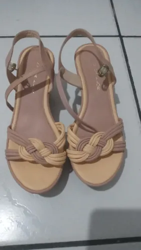 Sandália Feminina Elegante