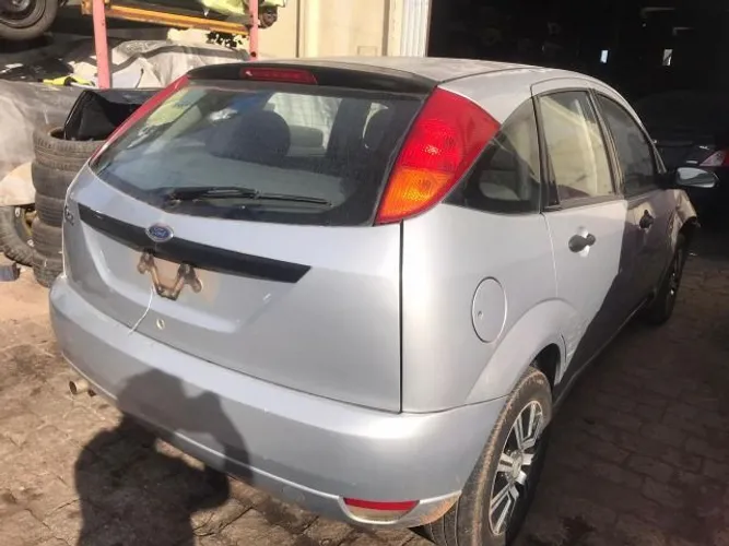 Sucata Focus 1.8 16V 2002/2003, para retirada de peças