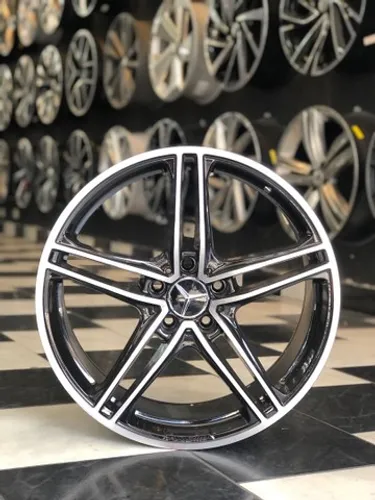 Jogo de roda aro 19x8,5  furação  5x112 Mercedez amg  GT 
