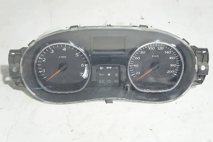 painel de instrumentos renault duster aut. aceitamos cartoes.