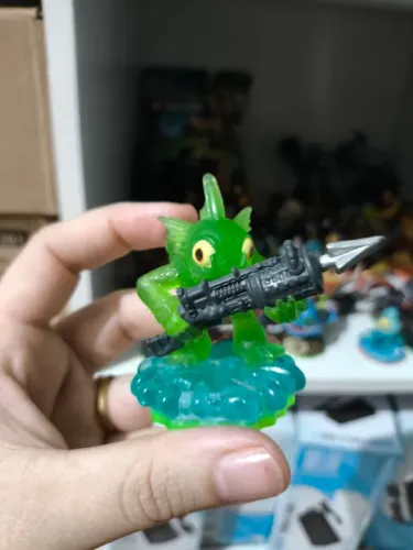 Boneco Skylanders - Gill esmeralda 
