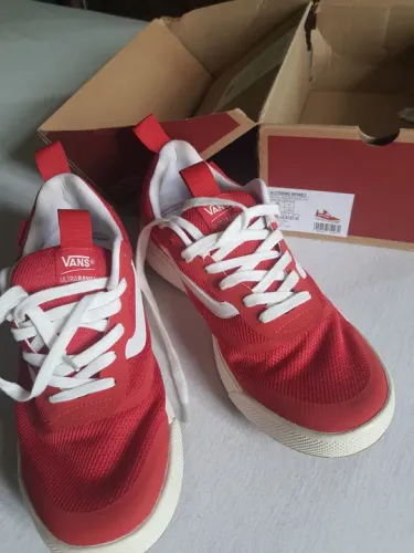 Tenis Ultrarange Rapidweld tamanho 40