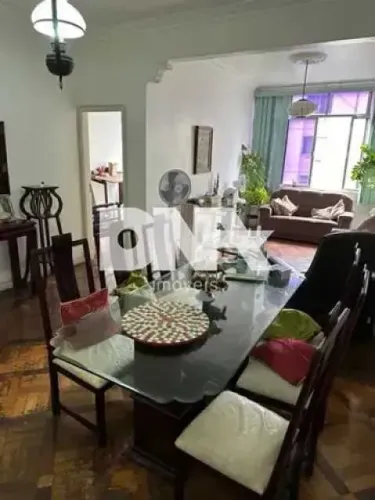 Apartamento - Padrão / Residencial / Copacabana